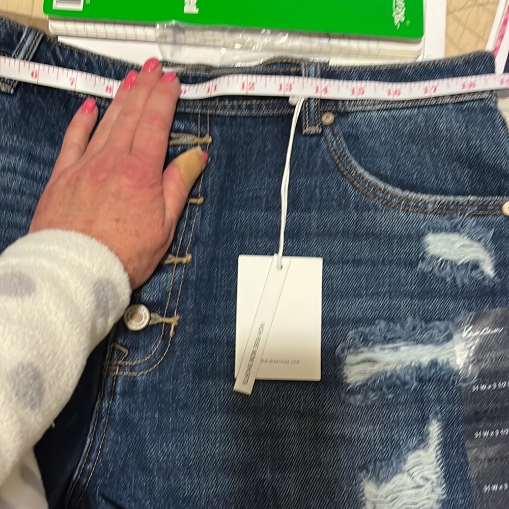 Kancan jean shorts NWT - Picture 9 of 9
